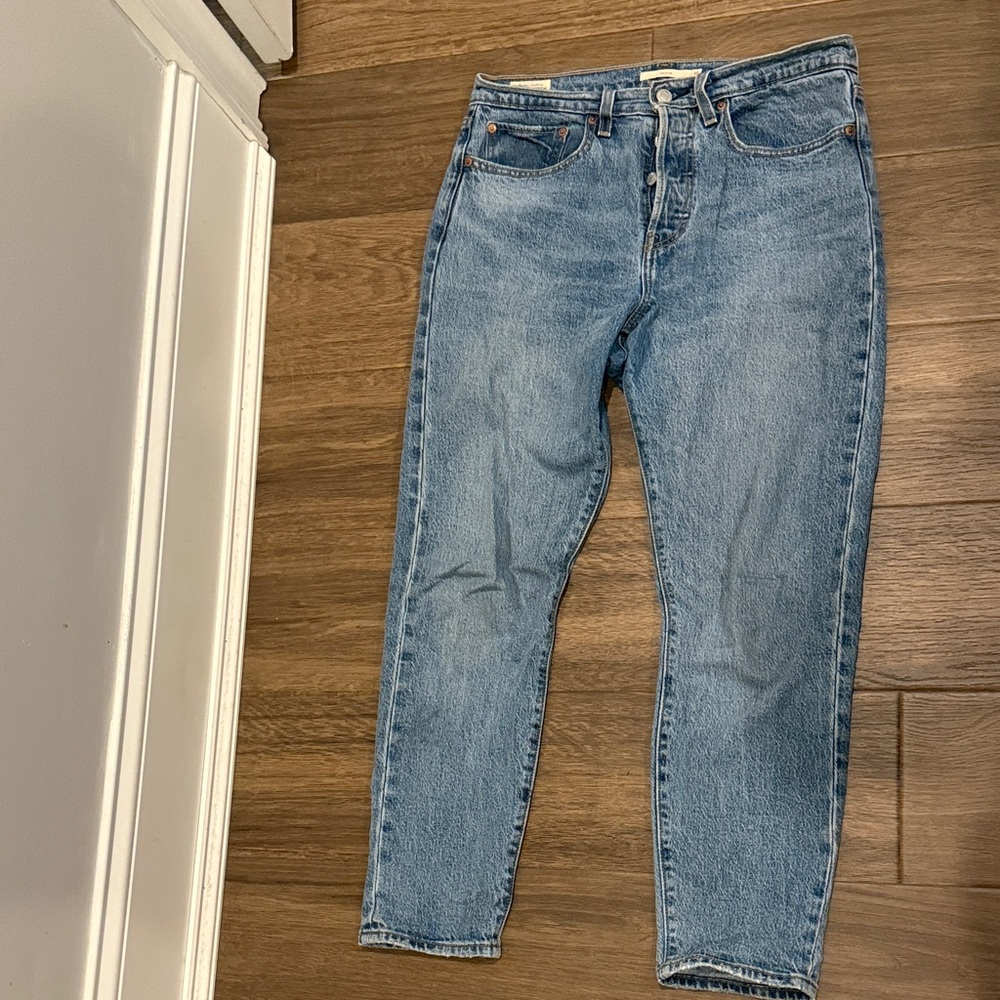 Levi's Light Blue Straight Leg Women's Jeans - Wedgie